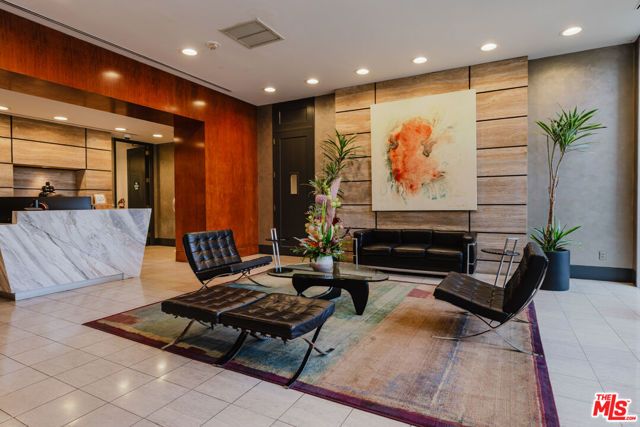 800 W 1st Street 2410, Los Angeles, CA 90012