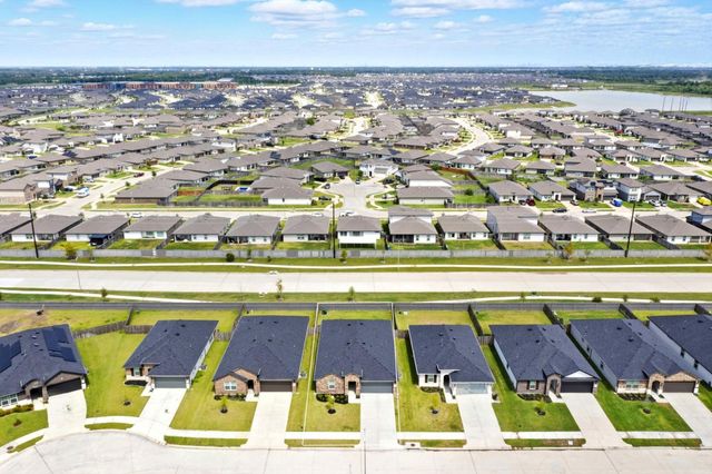 1115 Sommerville Drive, Rosharon, TX 77583