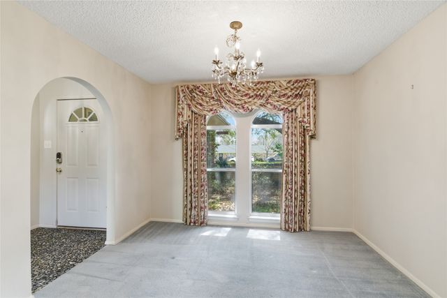 2326 Forest Hills Road, Grapevine, TX 76051