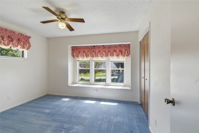 2326 Forest Hills Road, Grapevine, TX 76051