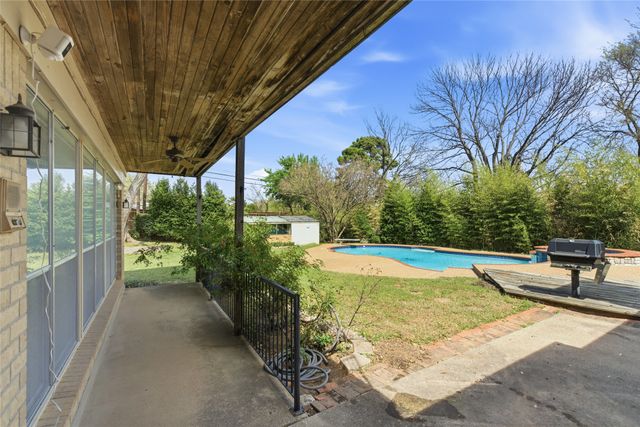 2326 Forest Hills Road, Grapevine, TX 76051