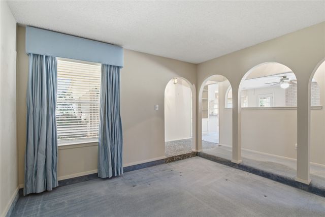 2326 Forest Hills Road, Grapevine, TX 76051