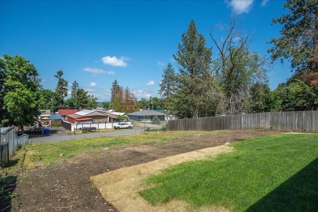 7312 E 4th Ave, Spokane Valley, WA 99212