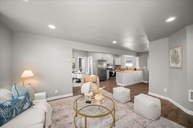 7312 E 4th Ave, Spokane Valley, WA 99212