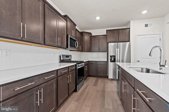 1520 RIPPLECREEK DR, Frederick, MD 21703