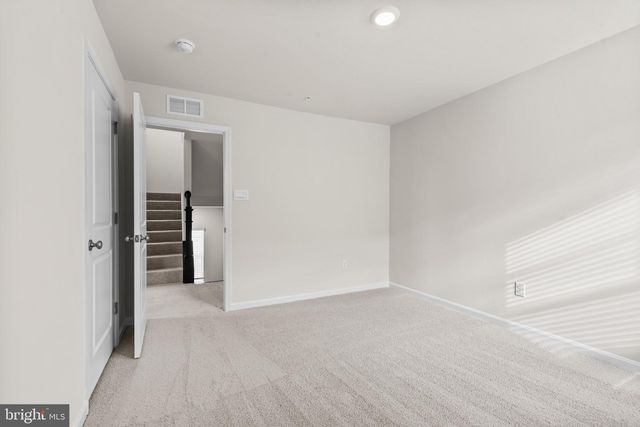 1520 RIPPLECREEK DR, Frederick, MD 21703