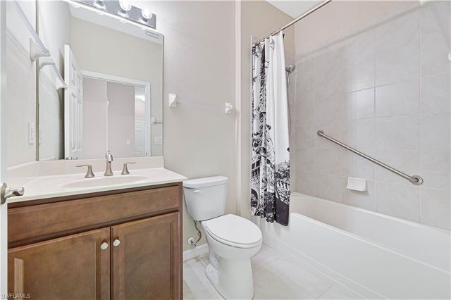 2173 Summersweet DR, Alva, FL 33920