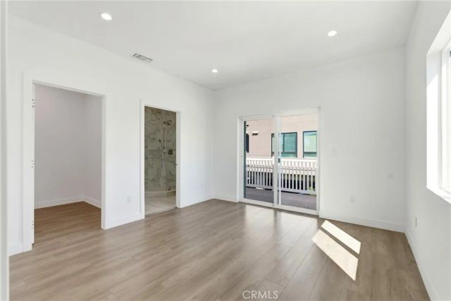 6742 Radford Avenue, North Hollywood, CA 91606