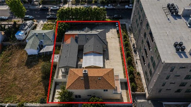 6742 Radford Avenue, North Hollywood, CA 91606