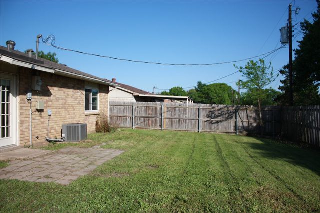 556 Harrison Drive, Allen, TX 75002