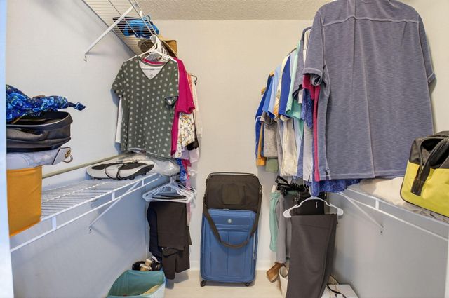 409 Pine Glen Lane C-1, Greenacres, FL 33463