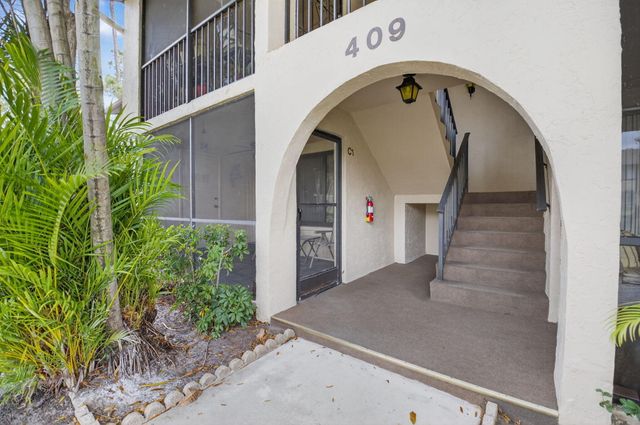 409 Pine Glen Lane C-1, Greenacres, FL 33463