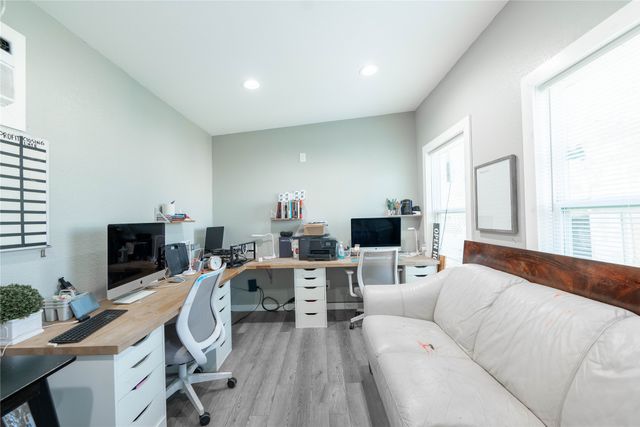2519 Chalk Hill Road, Dallas, TX 75212
