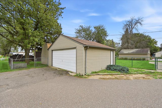 4070 Jay Lane, White Bear Lake, MN 55110