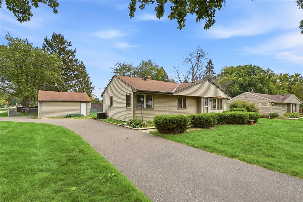 4070 Jay Lane, White Bear Lake, MN 55110 — photo 2