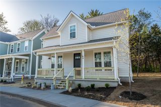 376 E 10th Street, Fayetteville, AR 72701