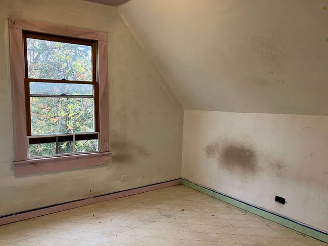 71 Woodbury Street, Hardwick, VT 05843