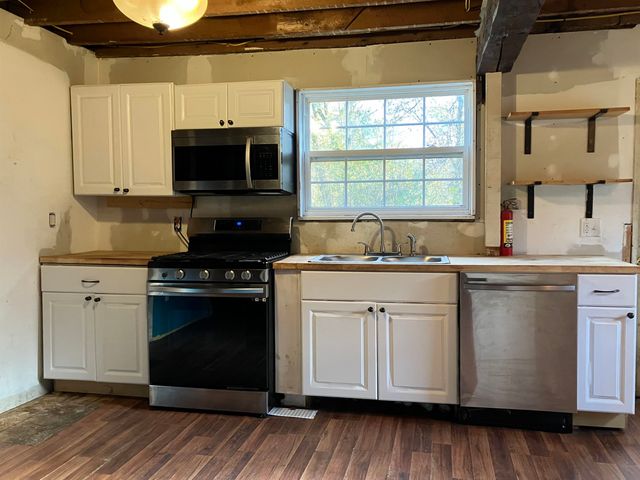 71 Woodbury Street, Hardwick, VT 05843