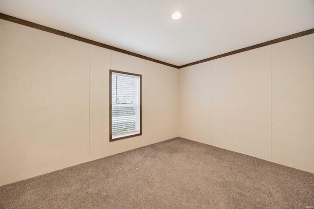 142 Heartland Street, Bedford, IN 47421