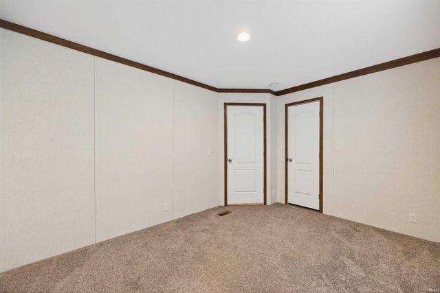 142 Heartland Street, Bedford, IN 47421