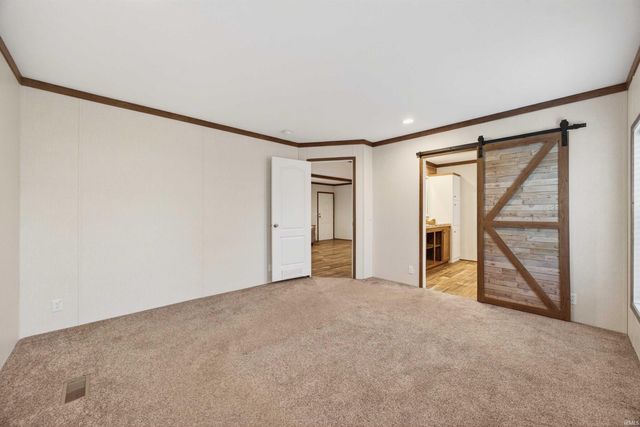 142 Heartland Street, Bedford, IN 47421