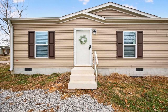 142 Heartland Street, Bedford, IN 47421