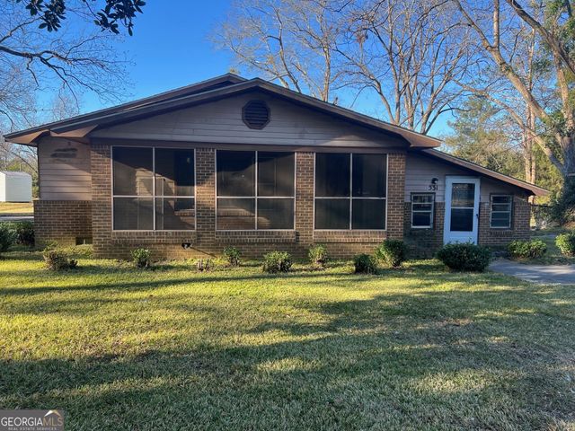 531 Smith Street, Tennille, GA 31089