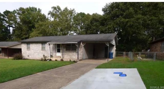 1427 Maple Street, Malvern, AR 72104