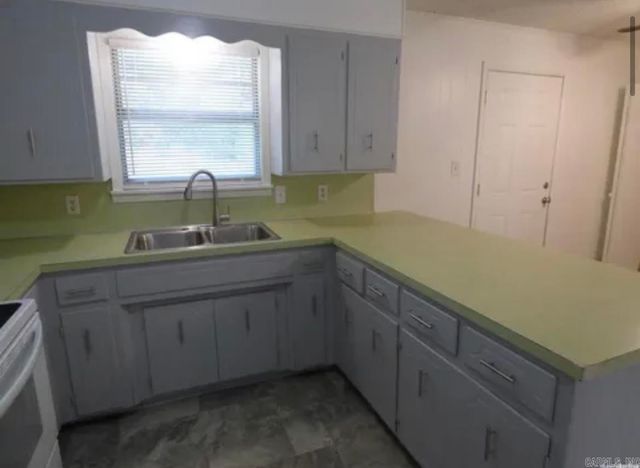 1427 Maple Street, Malvern, AR 72104