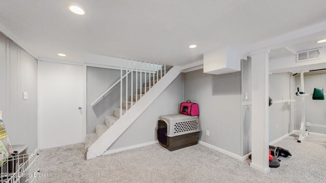3418 Grandview Ave Ave, Louisville, KY 40207