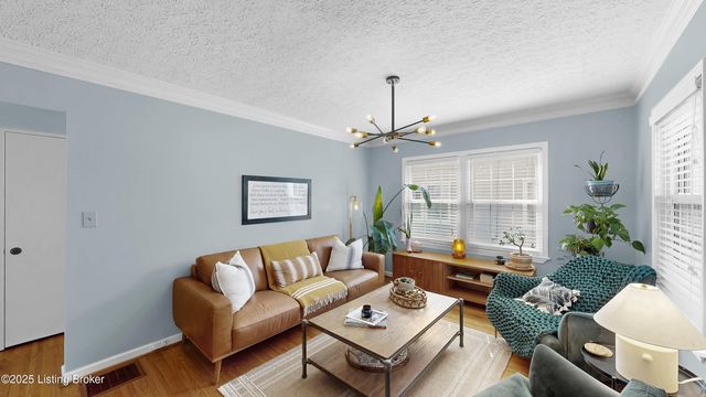 3418 Grandview Ave Ave, Louisville, KY 40207