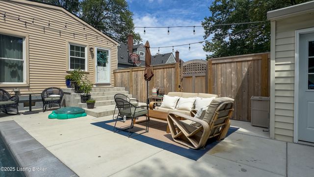 3418 Grandview Ave Ave, Louisville, KY 40207