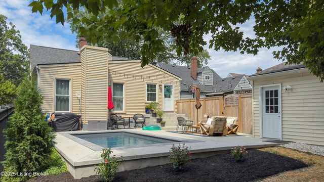 3418 Grandview Ave Ave, Louisville, KY 40207