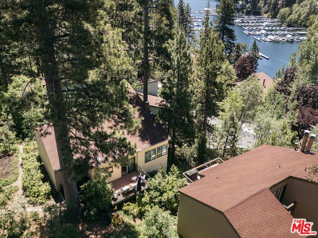 27721 Peninsula Drive 228, Lake Arrowhead, CA 92352