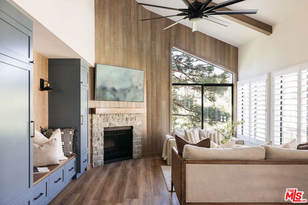 27721 Peninsula Drive 228, Lake Arrowhead, CA 92352
