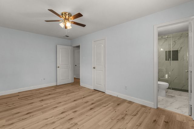 1129 Irwin Drive, Hurst, TX 76053
