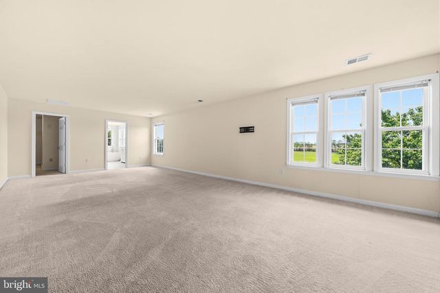 300 SPRUCE HILL WAY, Charles Town, WV 25414