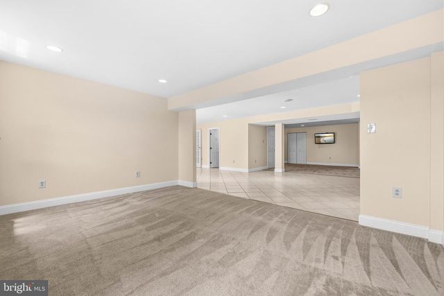 300 SPRUCE HILL WAY, Charles Town, WV 25414