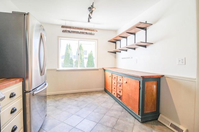 109 S HIGH Street, Cambridge, WI 53523