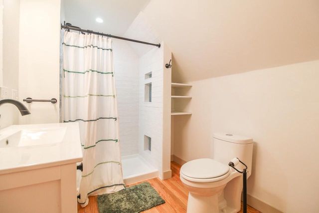 109 S HIGH Street, Cambridge, WI 53523