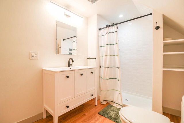 109 S HIGH Street, Cambridge, WI 53523