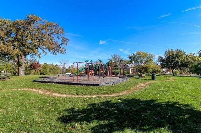 109 S HIGH Street, Cambridge, WI 53523