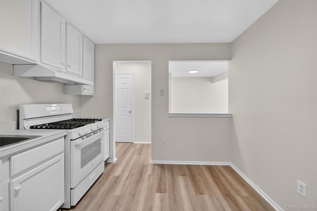 10-12 Chestnut Street A202, Suffern, NY 10901