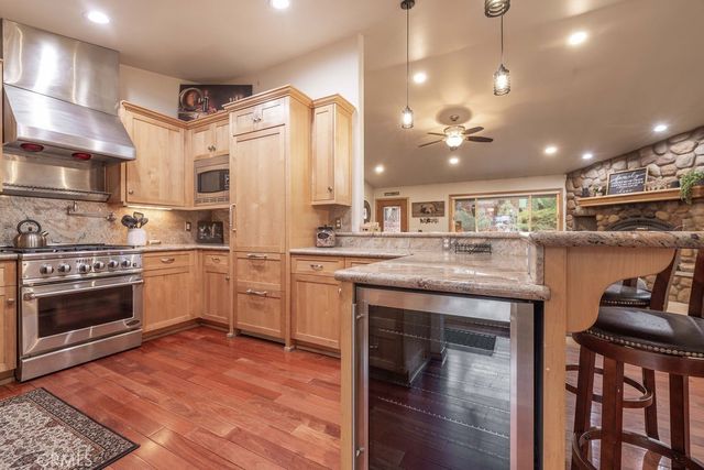 842 Silver Tip, Big Bear Lake, CA 92315
