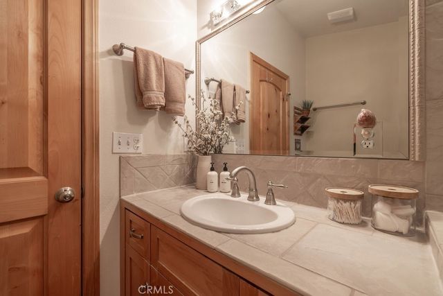 842 Silver Tip, Big Bear Lake, CA 92315