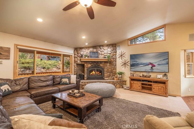 842 Silver Tip, Big Bear Lake, CA 92315