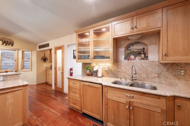 842 Silver Tip, Big Bear Lake, CA 92315