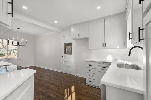 5535 Rosewood Street, Roeland Park, KS 66202