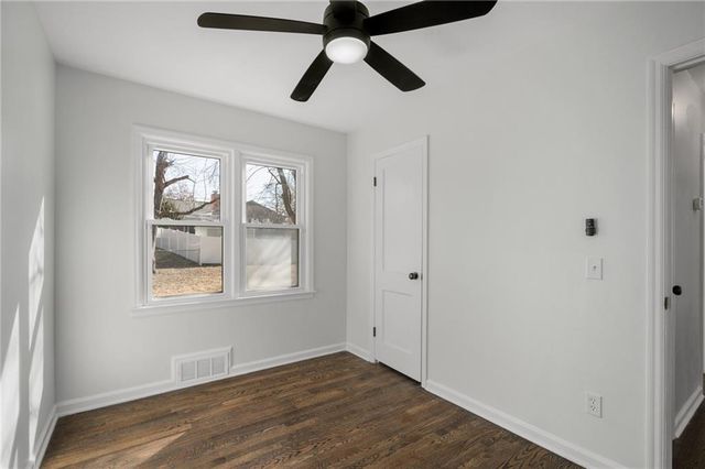 5535 Rosewood Street, Roeland Park, KS 66202