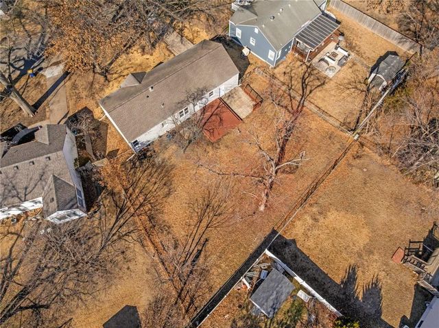 5535 Rosewood Street, Roeland Park, KS 66202